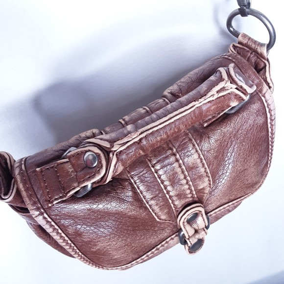Wavlynn Ann Vegan Leather Crossbody Wallet Bag - Secure Zip Compartment With Flap Pocket And Adjustable Strap